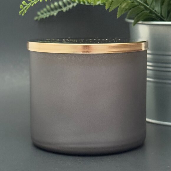 BBW Marshmallow Fireside White Barn Bath & Body Works 3 Wick Candle - Picture 2 of 10